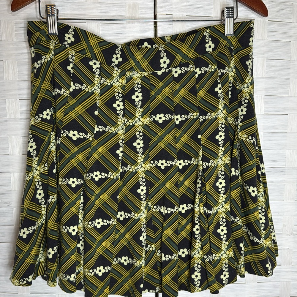 Urban Outfitters Plaid Floral Emerson Print Pleated Wrap Mini Skirt Size Large - Picture 6 of 11